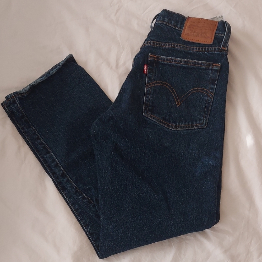 Levi's Women's Wedgie Straight Leg Jeans